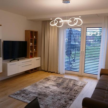 שוורין Ferienwohnung Am Lankower See מראה חיצוני תמונה